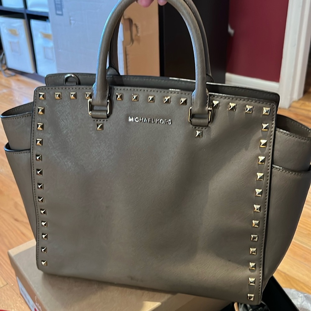 Michael Kors bag